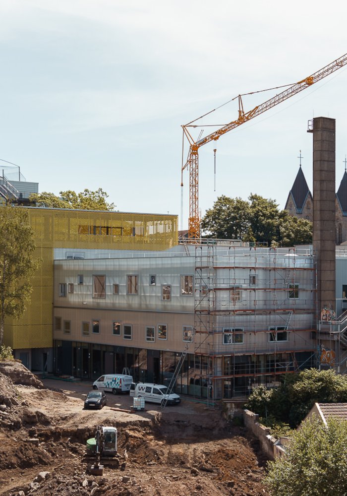 Sicht auf die Baustelle des BOB CAMPUS von der Nordbahntrasse aus.